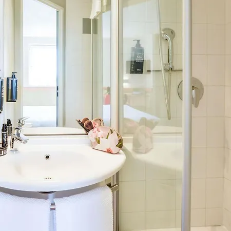 Ibis Budget Ferrand Centre Montferrand קלרמונט-פרנד