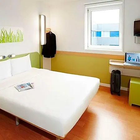 Hotel Ibis Budget Ferrand Centre Montferrand 2*