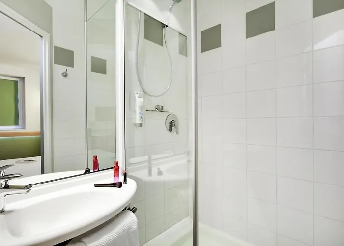 Отель Ibis Budget Ferrand Centre Montferrand Клермон-Ферран